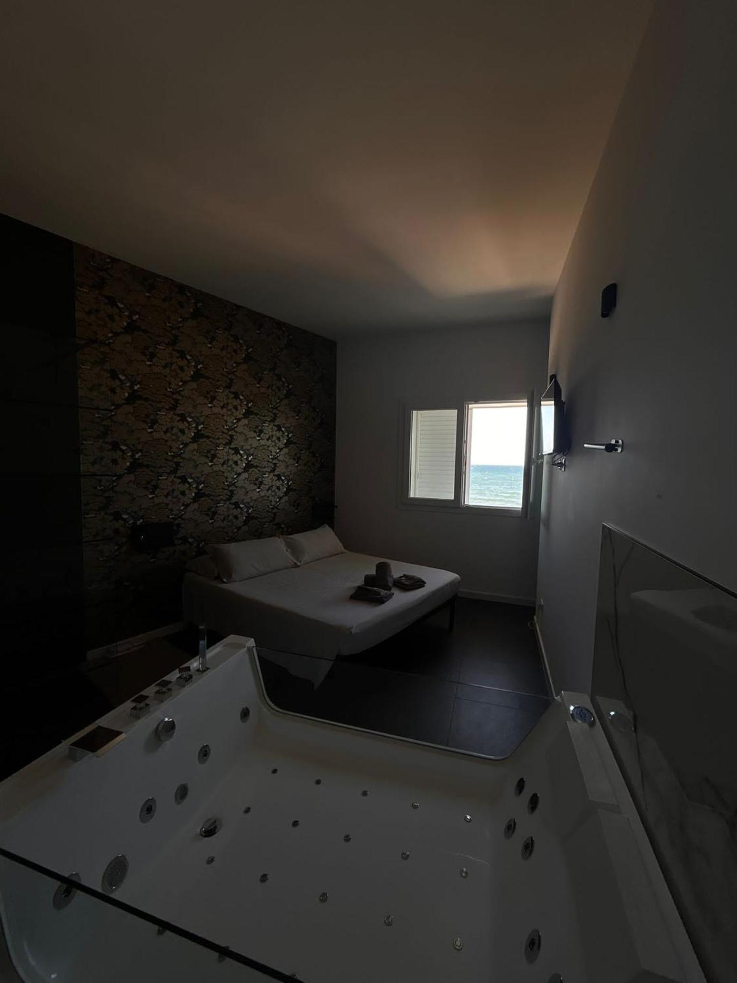 Bari Sea Paradise View (Adults Only) Экстерьер фото